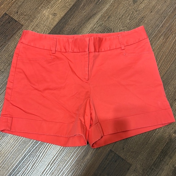 Women's Coral Shorts - Picture 1 of 4